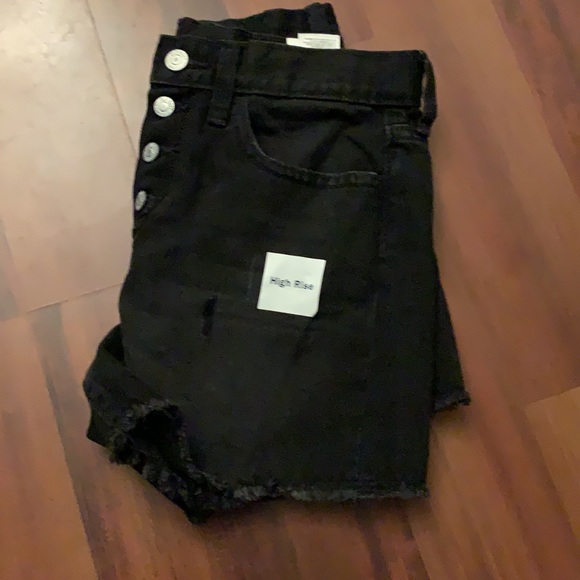 Old navy, black high rise shorts. - Picture 3 of 5